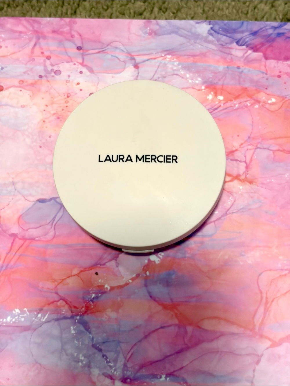 laura mercier Translucent Setting Powder- Never used.